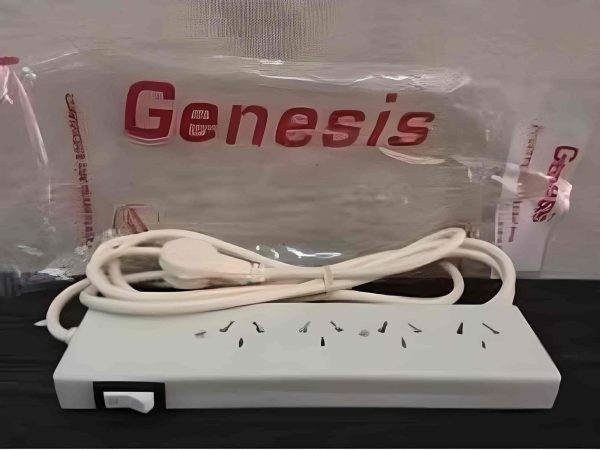 Zapatilla 4 tomas c/cable 1.5mts Genesis  [UM 1u | 36u]